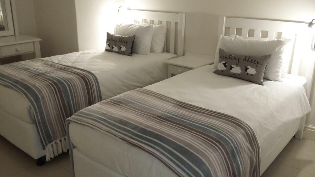 Beach Club Self Catering Apartments Μόσελ Μπέι Εξωτερικό φωτογραφία